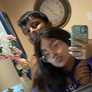 Meet your Posher, Dulce